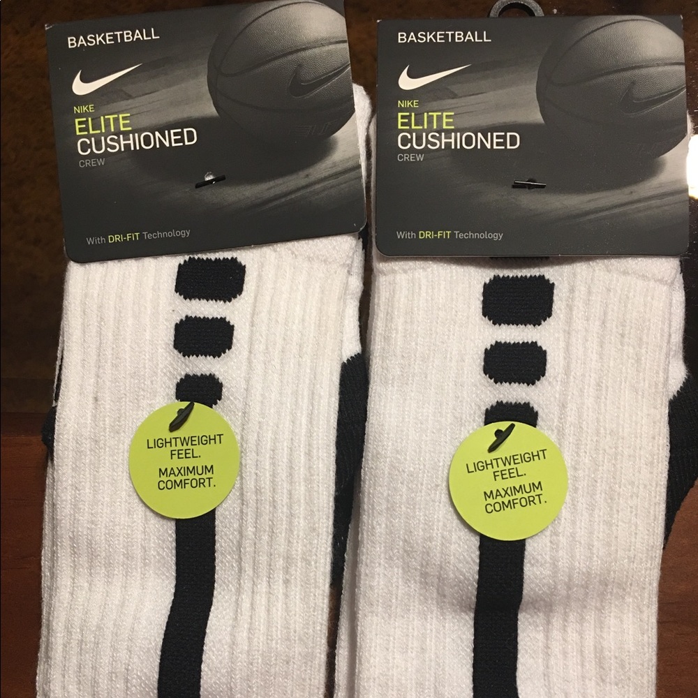 NIKE ELITE CUSHIONED CREW BASKETBALL SOCKS-BNWT
